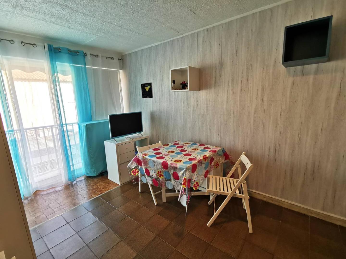 As18262 - Studio En Centre Ville Ле-Гро-дю-Руа Экстерьер фото